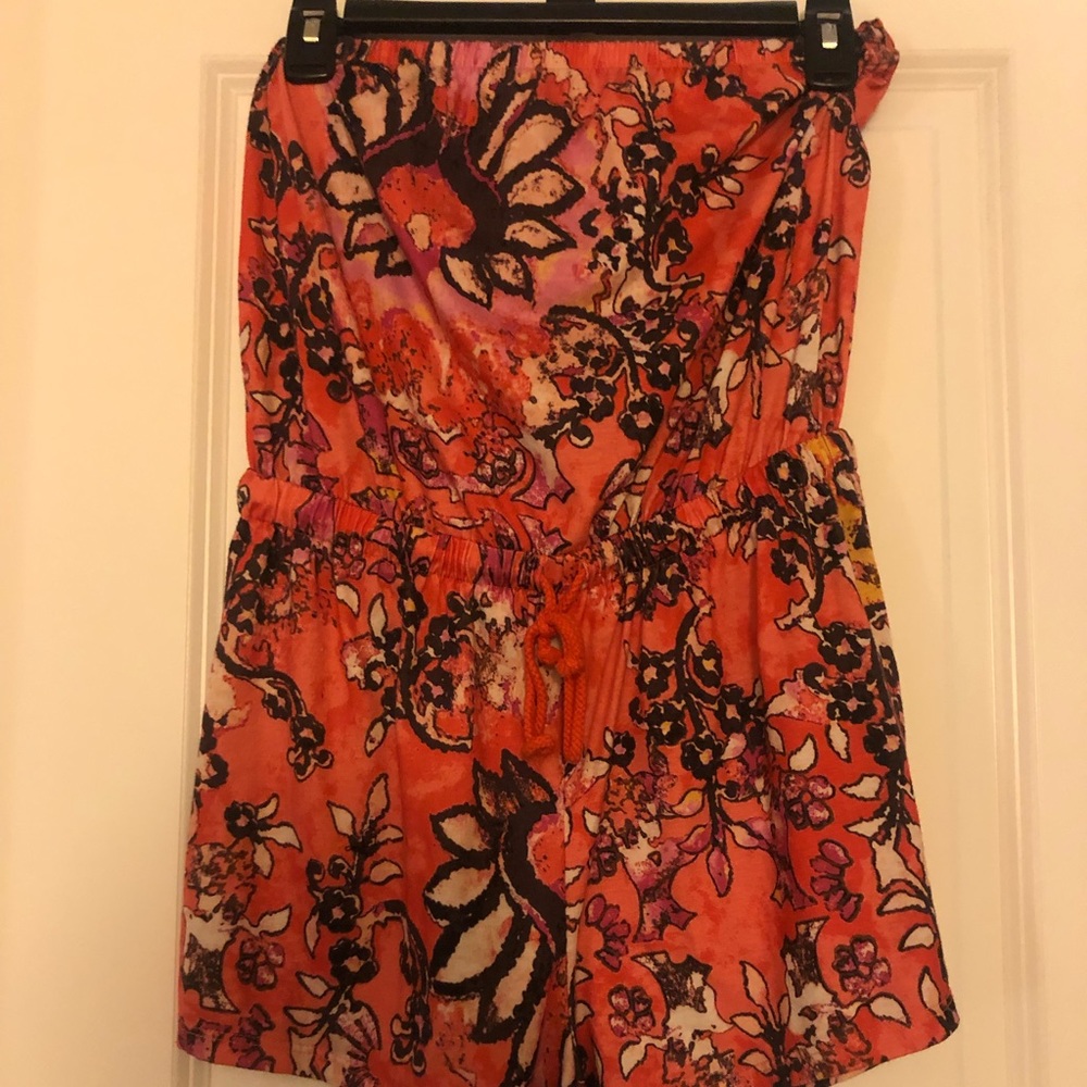 🔴6 for $20🔴Floral Romper!